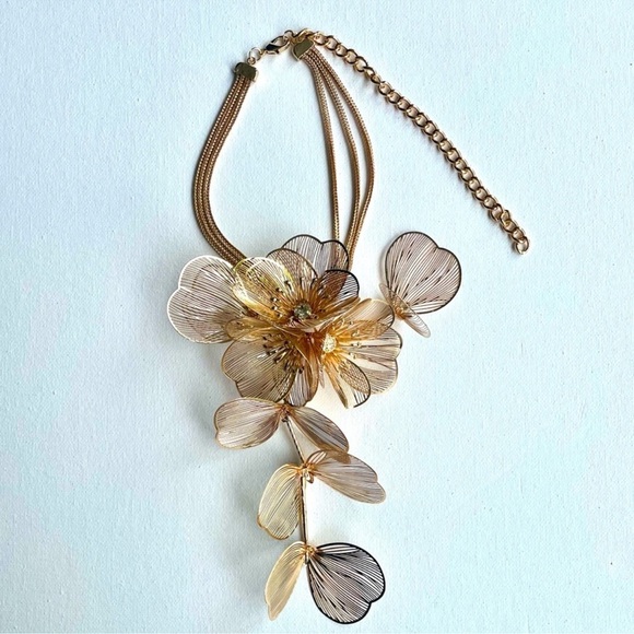 mAnthropologie Gold Floral Necklace - Picture 2 of 5